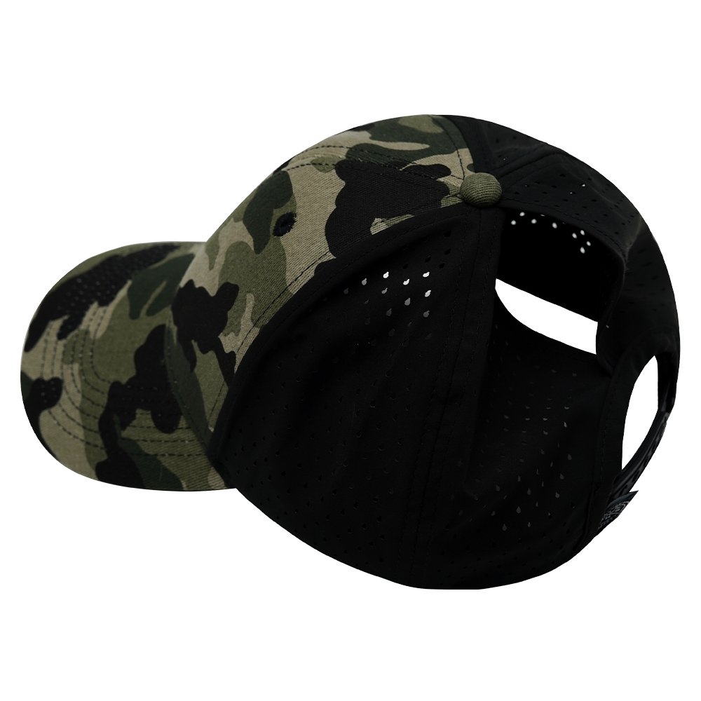 6 Panel - Shallow Fit - Pony Tail - Light Camo / Black - Laser Mesh (Unisex)